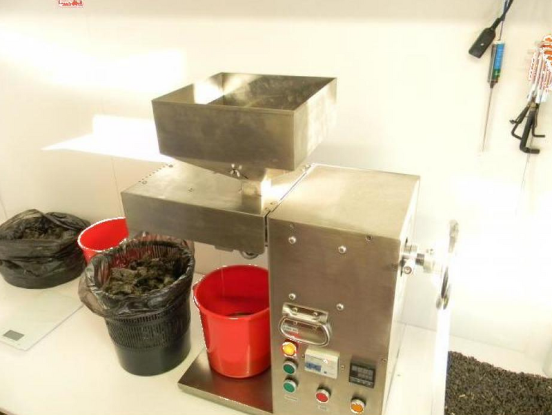 Presa ulei la rece 220V